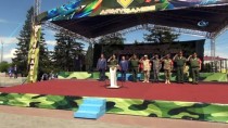 PARAŞÜTLE ATLAMA - Tuva'da Gövde Gösterisi Gibi Askeri Yarışlar Başladı