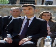 İBRAHIM YıLDıZ - Üzerine yıldırım düşen genç savcı hayatını kaybetti