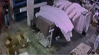 POLİS İMDAT - Fabrikadaki Cep Telefonu Hırsızı Kamerada