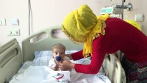 Kalp Damarları Ters Olan Bebek, Ameliyatla Sağlığına Kavuştu