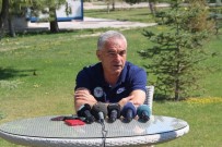 RıZA ÇALıMBAY - Rıza Çalımbay Açıklaması 'Tek Hedefimiz Erzurumspor Maçını İyi Bir Şekilde Bitirmek'