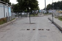 İSTİMLAK - Araziden Geçen Yolun Telle Kapanmasına Belediyeden Açıklama