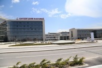 AMELİYAT MASASI - Kayseri Şehir Hastanesi Kaliteli Sağlık Hizmeti Ve Konforu İle Göz Dolduruyor
