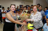 SELAHATTIN AKÇIÇEK - Konak'ta Amatörün Yüzü Gülüyor