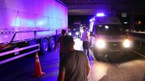 Sakarya'da Otomobil Traktöre Çarptı Açıklaması 5 Yaralı