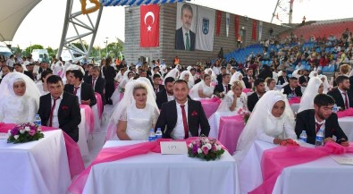 Ankara Büyükşehir'den 218 Çifte Düğün Şöleni