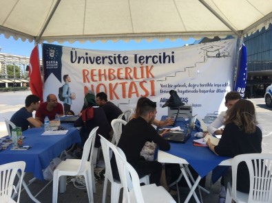 Bursa Büyükşehir'den Üniversite Adaylarına Tercih Desteği