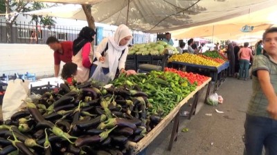 Siverek Semt Pazarı Esnaflarından ABD'ye Dolar Protestosu