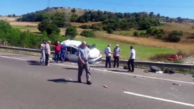 Anadolu Otoyolu'nda Trafik Kazası Açıklaması 2 Ölü, 4 Yaralı