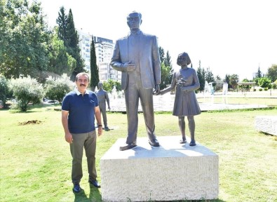 Saldırıya Uğrayan Atatürk Heykeli Onarıldı