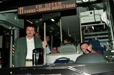 Başkan Erkoç Belediye Otobüslerini Denetledi