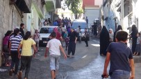 HACIBABA MAHALLESİ - Gaziantep'te Silahlı Kavga Açıklaması 8 Yaralı