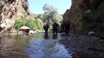 MEHMET NURİ ÇETİN - Kunav Mağarası Doğa Tutkunlarını Ağırlıyor