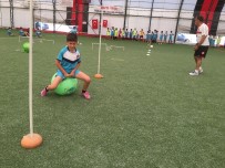 EROL ŞAHİN - Sağlıkspor Futbol Okulundan Eğlenceli Kapanış