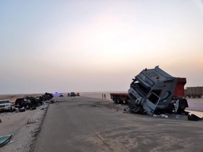 Umman'da Trafik Kazası Açıklaması 7 Ölü