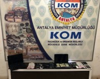 SAHTE KİMLİK - Antalya'da FETÖ Operasyonu Açıklaması 6 Gözaltı