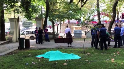 Bursa'da Bir Kişi Parkta Ölü Bulundu