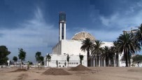 MESCİD-İ NEBEVİ - Dünyanın En Uzun Minareli Camisi Cezayir'de İnşa Ediliyor