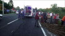 Samsun'da Tır İle Traktör Çarpıştı Açıklaması 2 Ölü, 2 Yaralı
