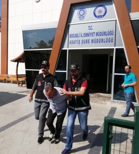 'Valiyim' Diyerek İş Adamlarını 100 Bin TL Dolandıran 2 Kişi Tutuklandı