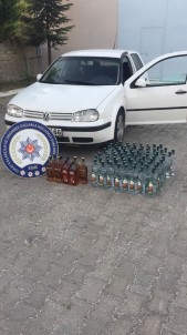 Otomobilden 89 Şişe Kaçak Alkol Çıktı