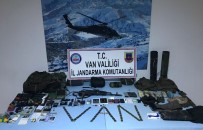 KAYGıSıZ - Van'da Etkisiz Hale Getirilen Teröristlerin Sığınağı Bulundu