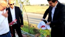 TRAFİK KURALI - 'Bu Bayram Ben De Trafik Polisiyim, Hatalı Sürücüye Kırmızı Düdük' Projesi