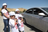 BAYRAM ŞEKERİ - Drone İle Tespit Edilen Hatalı Sürücüler, Kırmızı Düdükle Uyarıldı