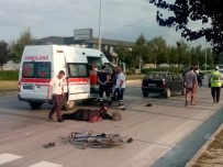 İBRAHİM OKUR - Otomobilin Çarptığı Bisiklet Sürücüsü Öldü