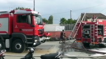 DEMIRCILI - İzmir'de Kooperatif Deposunda Yangın