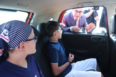 Kocaeli'de Sürücüler Ve Çocuklarına 'Kırmızı Düdük' Uyarısı