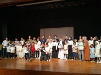 TİYATRO OYUNU - Kur'an Kursu Öğrencilerinden Ömer Halisdemir Konulu Tiyatro Oyunu