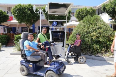 Akülü Araç Kullanan Engelli Vatandaşlara Büyük Kolaylık