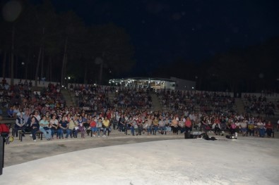 'Ay Işığında Sinema Geceleri' başladı