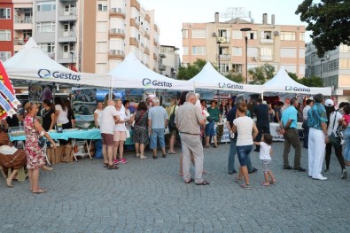 Ayvacık'ın Yöresel Ürünleri Etkinlikle Tanıtıldı
