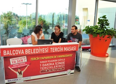 Balçova'da Gençlere YKS Desteği
