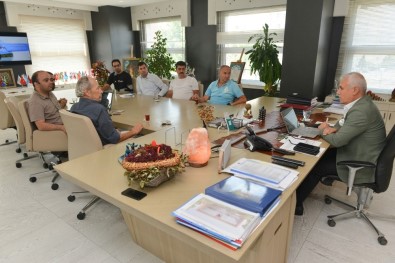 Bozbey'in Üniversiteye Kadar Kesintisiz Bisiklet Yolu Hayali