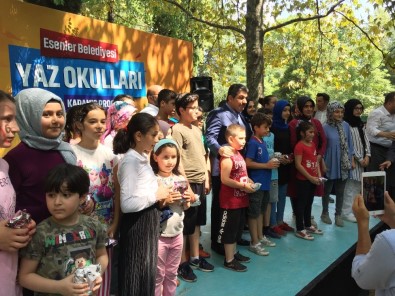 Esenler'de 7 Bin Çocukla Yaz Okullarına Renkli Kapanış