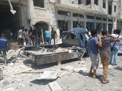 İdlib'de Patlama Açıklaması 1 Ölü, 17 Yaralı