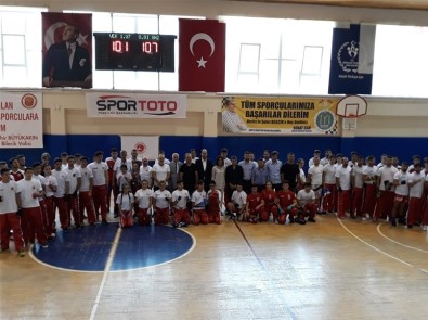 Kick Boks Kuşak Sınavı Bilecik'te Yapıldı