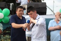 FOLKLOR GÖSTERİSİ - Şehit Kardeşinden 'Islık Dili' İle Teröre Kınama