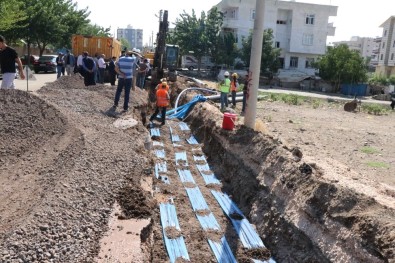 Siverek'te Alt Yapı Çalışmaları Sürüyor