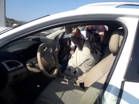 EĞERCI - Söke'de Ağaçlı Kavşağında Meydana Gelen Kazada Milletvekili Metin Yavuz'un Annesi Yaralandı