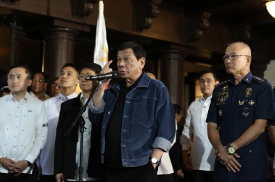 'Duterte Komada' İddiası Yalanlandı