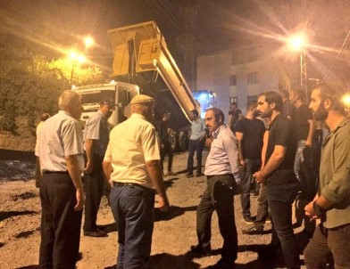 Hakkari'de Asfalt Mesaisi Devam Ediyor