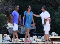 CARLA BRUNI - Sarkozy Bodrum'dan Vazgeçemiyor