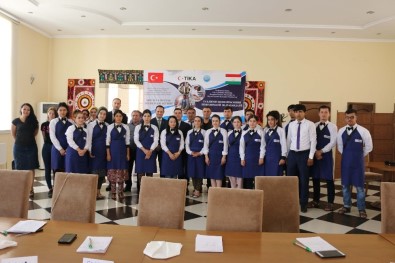 TİKA'dan Tacikistan'da Turizm Eğitimi