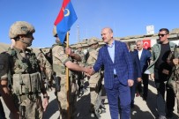 JANDARMA GENEL KOMUTANI - Bakan Soylu, Askerlerle Bayramlaştı