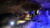 ABDULLAH KıLıÇ - İncesu Mağarası Ziyaretçilerini Büyülüyor