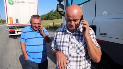 Kapıkule'de Kuyrukta Bekleyen Şoförlerin Buruk Bayramı